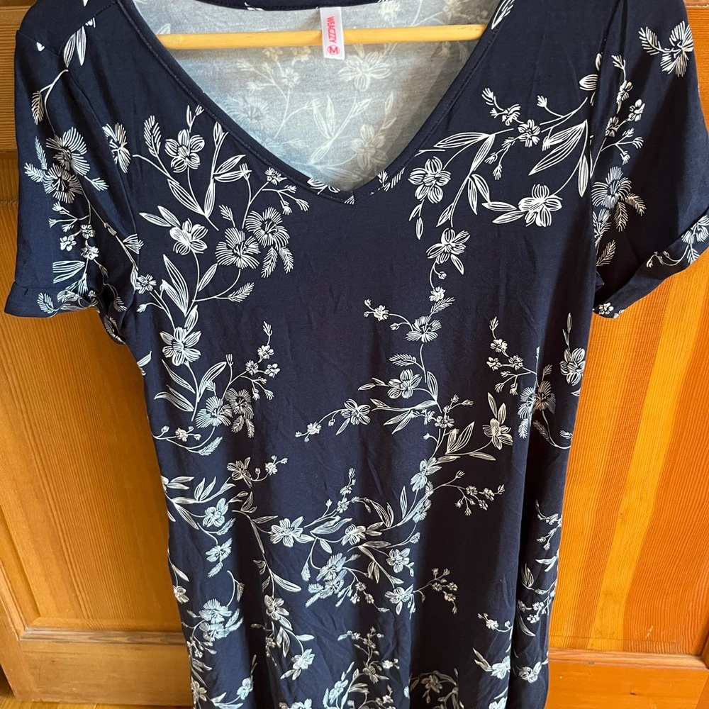 Summer Dress - Picture 2 of 4